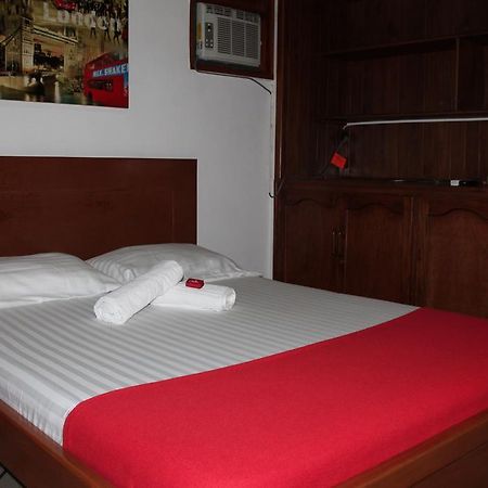 Pasadena Hostel Cali Extérieur photo