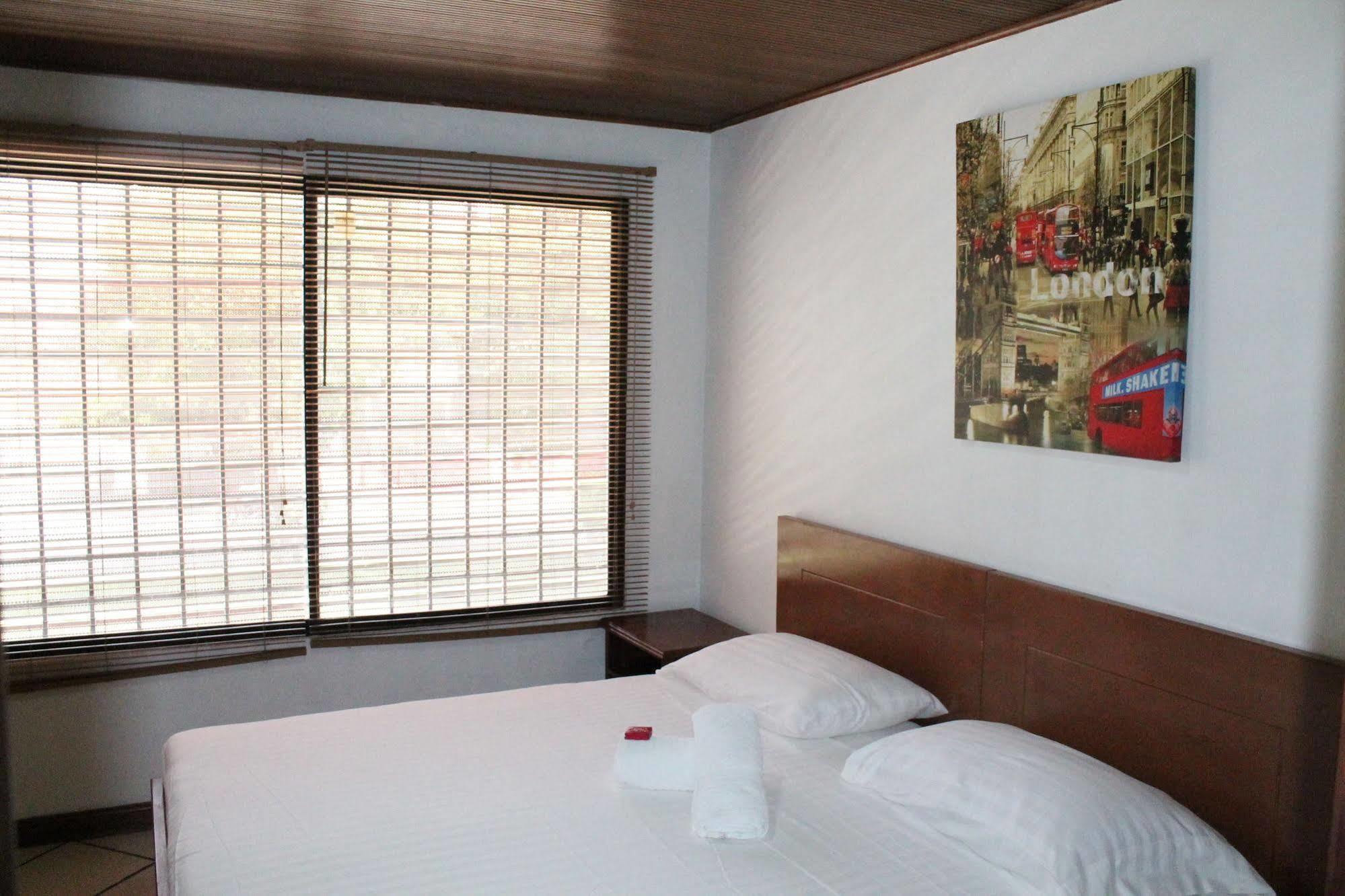 Pasadena Hostel Cali Extérieur photo